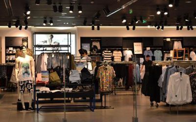 智慧賦能，重塑體驗(yàn) 服裝鞋帽行業(yè)智慧門店系統(tǒng)引領(lǐng)零售新變革